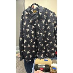 56- JohnnyBigg button down 5x